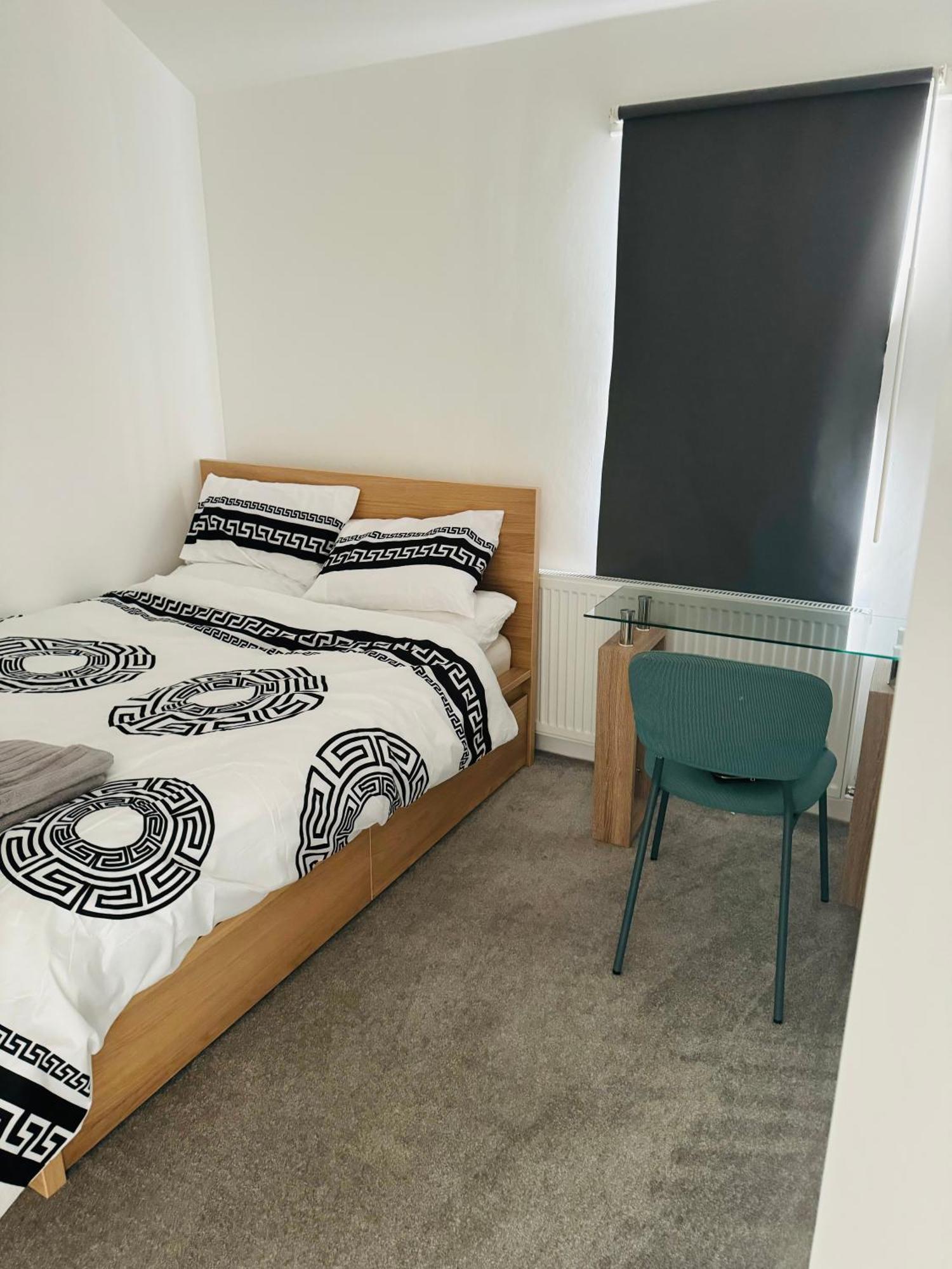 Apartment Dreams Croydon
